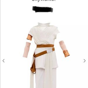 Disney Store Rey Costume For Kids, Star Wars: The Rise of Skywalker Size 9/10